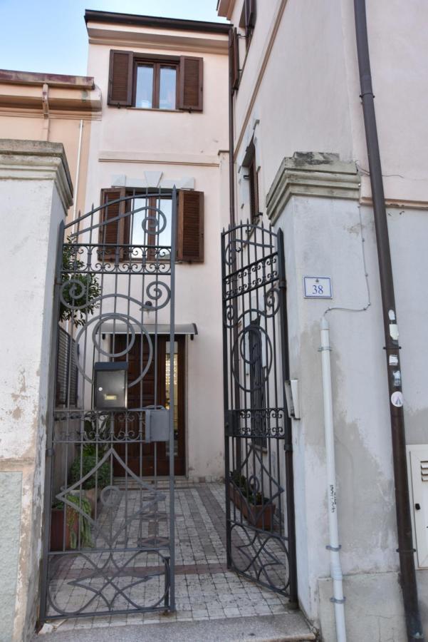 B&B Le Due Isole Nuoro megye Kültér fotó