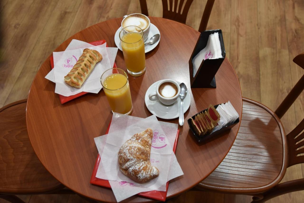 B&B Le Due Isole Nuoro megye Kültér fotó