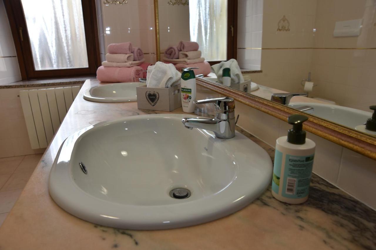 B&B Le Due Isole Nuoro megye Kültér fotó